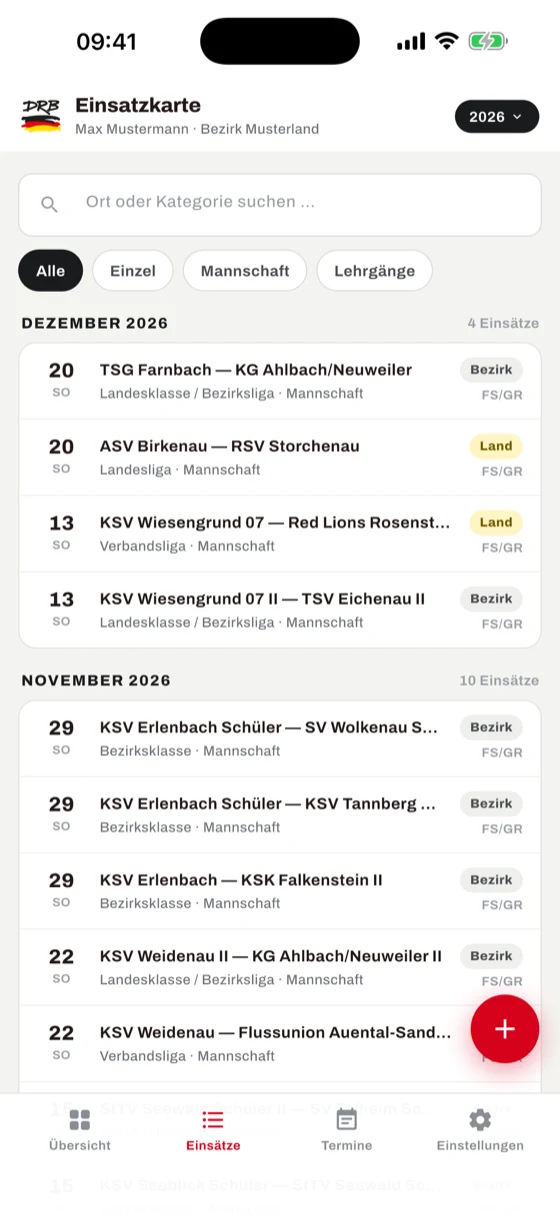 Liste aller Einsätze mit Suchfeld, Filterchips und nach Monaten gruppierten Einträgen